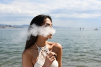 Chillen in de zomer met een draagbare vaporizer